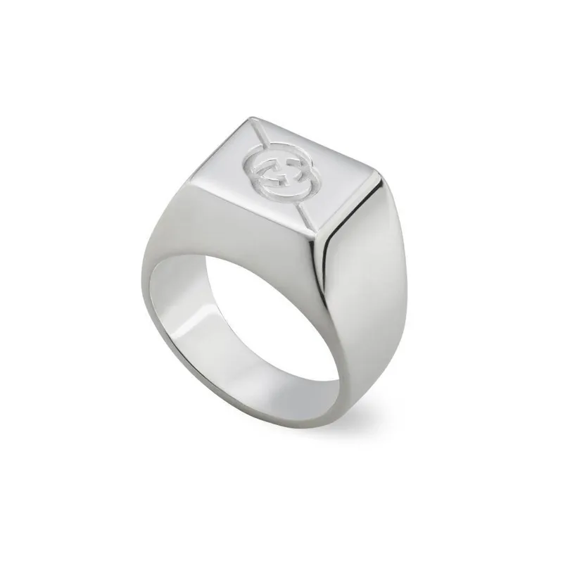 Anello Gucci Tag chevalier con logo Interlocking G 10mm