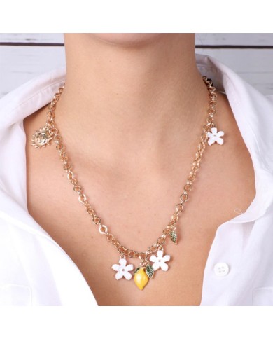 Collana in Metallo maglia rolò, con charms fiori e agrumi di Sicilia, impreziosita da smalti colorati