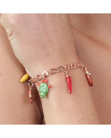 Bracciale in Metallo con charm siciliani, carretto, coffa, fico d&#8217;india, corno portafortuna